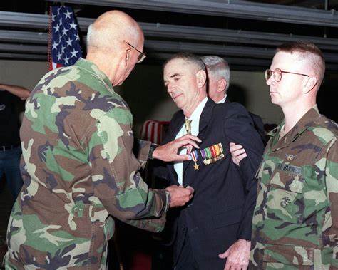 5 Amazing Stories from Marine Corps SNIPER Legend Carlos Hathcock
