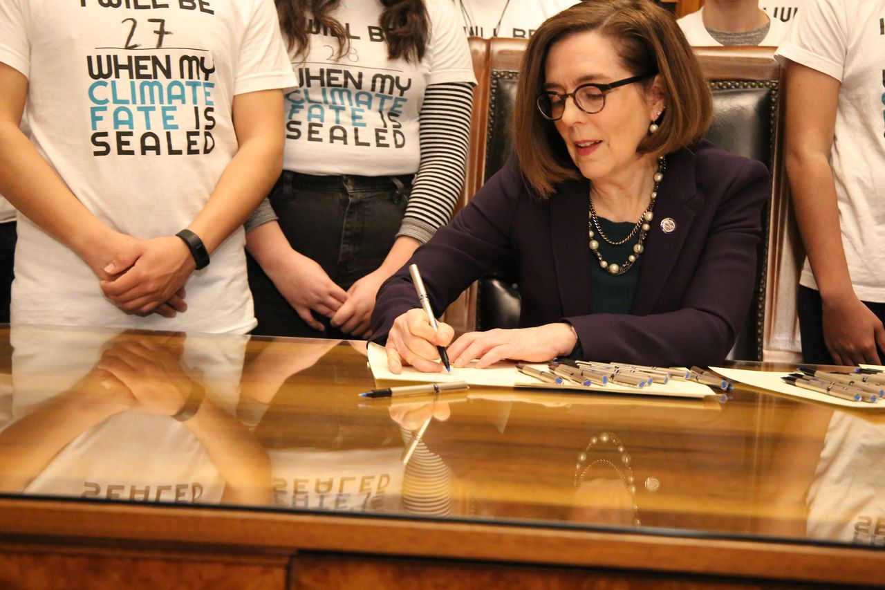 Can't Read, Write, do Math?  No Problem!  Oregon Dems End that as grad requirement.